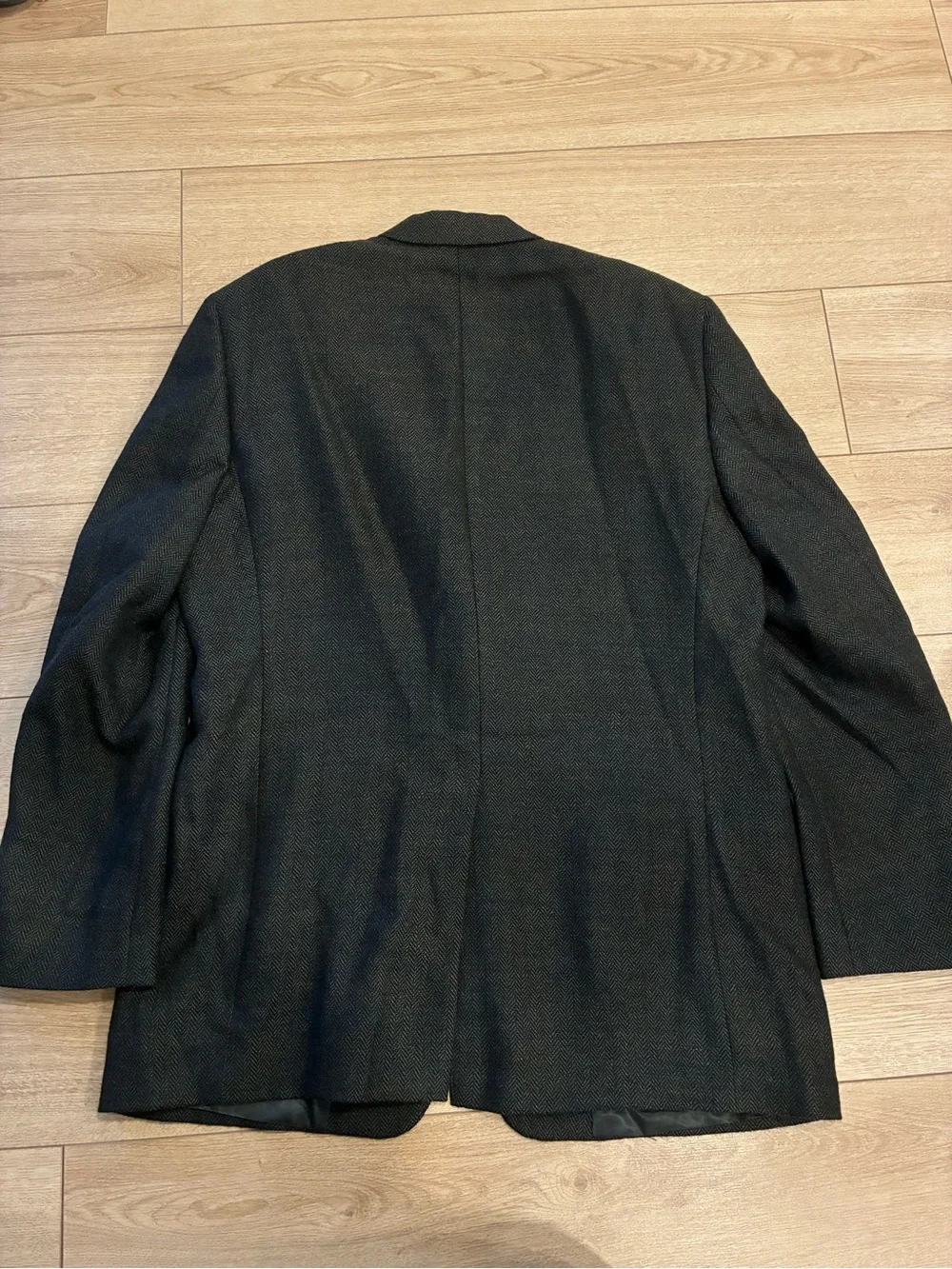 Burberry London Men’s Wool Herringbone Two Button Blazer Size 46